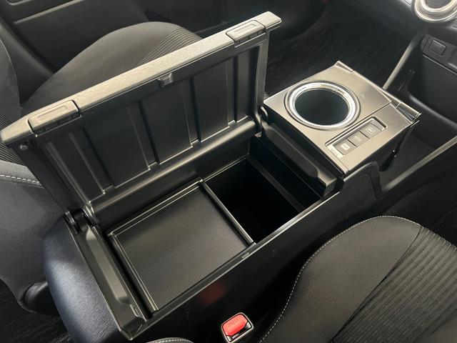 プリウスアルファ Ｓ　保証付き１年（37枚目）