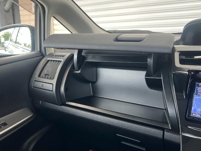 プリウスアルファ Ｓ　保証付き１年（38枚目）