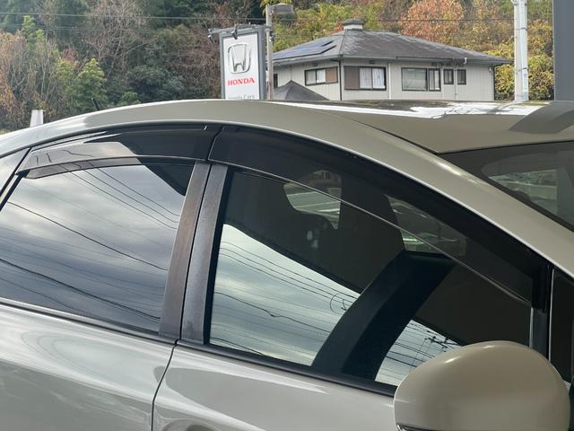 プリウスアルファ Ｓ　保証付き１年（49枚目）