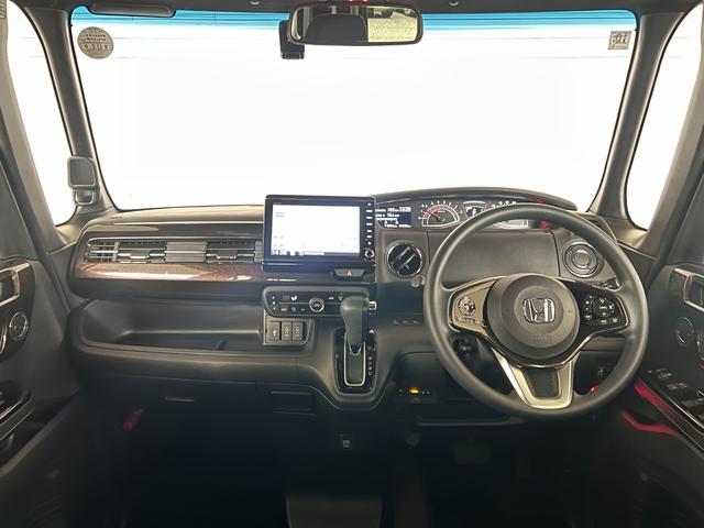 Ｎ－ＢＯＸカスタム Ｇ・ＥＸ　保証付き１年　ＬＥＤ　ＤＶＤ再生　ナビＴＶ　スマートキー　パワステ　パワーウィンドウ　記録簿　ＡＢＳ　オートエアコン　盗難防止システム　ＥＴＣ　サイドエアバック　アイドリングストップ　バックモニター（14枚目）