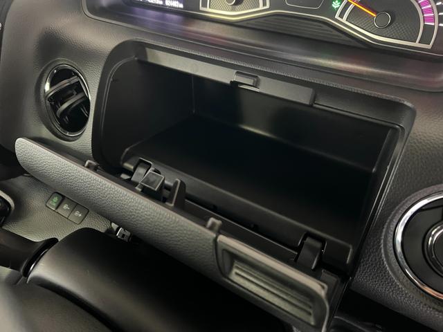 Ｎ－ＢＯＸカスタム Ｇ・ＥＸ　保証付き１年　ＬＥＤ　ＤＶＤ再生　ナビＴＶ　スマートキー　パワステ　パワーウィンドウ　記録簿　ＡＢＳ　オートエアコン　盗難防止システム　ＥＴＣ　サイドエアバック　アイドリングストップ　バックモニター（18枚目）