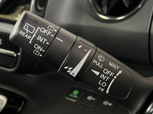 Ｎ－ＢＯＸカスタム Ｇ・ＥＸ　保証付き１年　ＬＥＤ　ＤＶＤ再生　ナビＴＶ　スマートキー　パワステ　パワーウィンドウ　記録簿　ＡＢＳ　オートエアコン　盗難防止システム　ＥＴＣ　サイドエアバック　アイドリングストップ　バックモニター（19枚目）