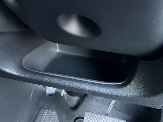 Ｎ－ＢＯＸカスタム Ｌ　保証付き２年　サイドエアバッグ　Ａストップ　シートヒータ　点検記録簿　キーフリーシステム　ＬＥＤライト　リアカメ　クルーズコントロール　ＡＣ　スマキー　ＥＴＣ　横滑り防止　パワーステアリング　ＵＳＢ（27枚目）