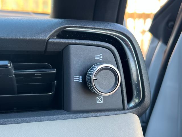 ヴェゼル ｅ：ＨＥＶＰＬａＹ　保証付き１年　衝突被害軽減ブレーキ　カーテンエアバッグ　盗難防止装置　ＡＢＳ　ＥＳＣ　フルオートエアコン　リアカメラ　シートヒータ　エアバッグ　ＬＥＤヘッドライト　キーレスエントリー　ＥＴＣ　ドラレコ（26枚目）