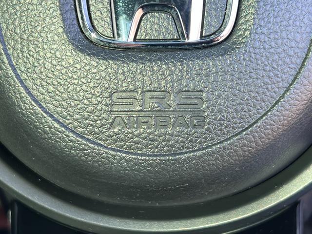 ヴェゼル ｅ：ＨＥＶＰＬａＹ　保証付き１年　衝突被害軽減ブレーキ　カーテンエアバッグ　盗難防止装置　ＡＢＳ　ＥＳＣ　フルオートエアコン　リアカメラ　シートヒータ　エアバッグ　ＬＥＤヘッドライト　キーレスエントリー　ＥＴＣ　ドラレコ（50枚目）