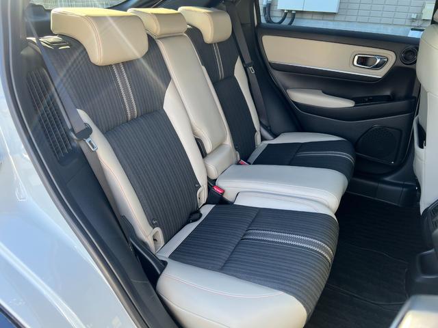 ヴェゼル ｅ：ＨＥＶＰＬａＹ　保証付き１年　衝突被害軽減ブレーキ　カーテンエアバッグ　盗難防止装置　ＡＢＳ　ＥＳＣ　フルオートエアコン　リアカメラ　シートヒータ　エアバッグ　ＬＥＤヘッドライト　キーレスエントリー　ＥＴＣ　ドラレコ（55枚目）