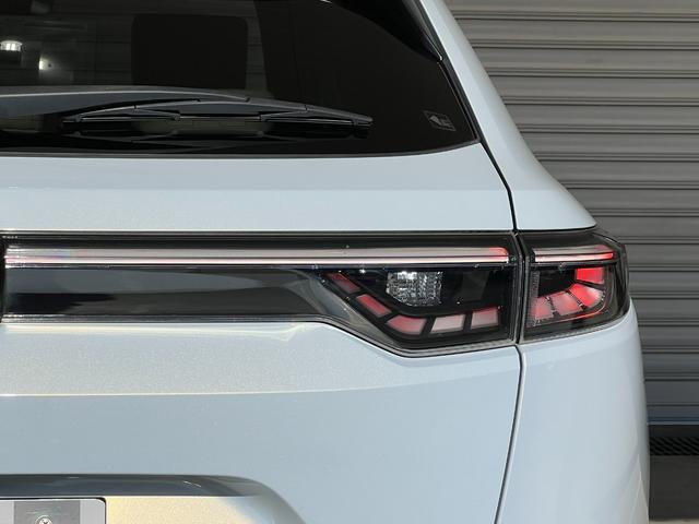 ヴェゼル ｅ：ＨＥＶＰＬａＹ　保証付き１年　衝突被害軽減ブレーキ　カーテンエアバッグ　盗難防止装置　ＡＢＳ　ＥＳＣ　フルオートエアコン　リアカメラ　シートヒータ　エアバッグ　ＬＥＤヘッドライト　キーレスエントリー　ＥＴＣ　ドラレコ（74枚目）