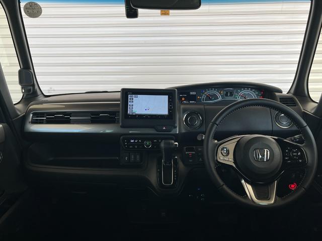 Ｎ－ＢＯＸカスタム Ｌターボスタイル＋ブラック　保証付き２年　ターボエンジン　スマ－トキ－　エアバック　横滑り防止機能　ナビ＆ＴＶ　サイドカーテンエアバック　Ｄレコ　ＵＳＢ接続　クルーズコントロール　助手席エアバッグ　地デジ　セキュリティアラーム（5枚目）