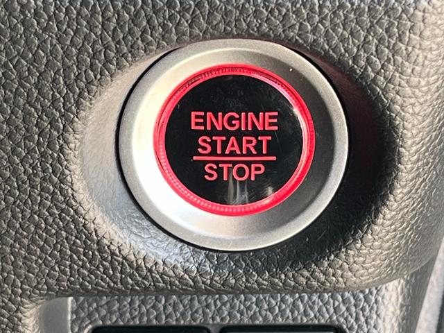 Ｎ－ＢＯＸカスタム Ｌターボスタイル＋ブラック　保証付き２年　ターボエンジン　スマ－トキ－　エアバック　横滑り防止機能　ナビ＆ＴＶ　サイドカーテンエアバック　Ｄレコ　ＵＳＢ接続　クルーズコントロール　助手席エアバッグ　地デジ　セキュリティアラーム（17枚目）