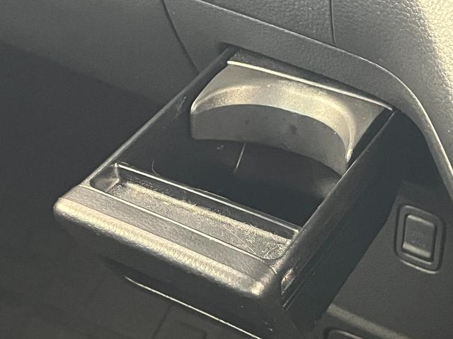 Ｎ－ＢＯＸカスタム Ｌターボスタイル＋ブラック　保証付き２年　ターボエンジン　スマ－トキ－　エアバック　横滑り防止機能　ナビ＆ＴＶ　サイドカーテンエアバック　Ｄレコ　ＵＳＢ接続　クルーズコントロール　助手席エアバッグ　地デジ　セキュリティアラーム（34枚目）