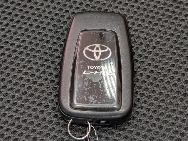 Ｃ－ＨＲ Ｇ－Ｔ　モード　ネロ　ワンオーナー・純正ナビゲーション・ＴＶ・バックカメラ・ＥＴＣ・モデリスタエアロ・クルーズコントロール・電子パーキング・プッシュスタート・スマートキー・純正１８インチアルミホイール（55枚目）