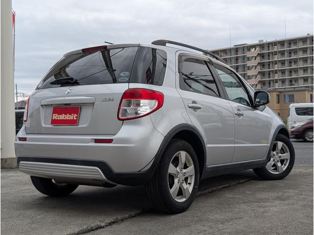 ＳＸ４ １．５ＸＧ　オーディオ／ＣＤ／ＭＤ／ＦＭ／ＡＭ・オートエアコン・ステアリングスイッチ・オートライト・ルーフレール・純正１６インチアルミホイール・スマートキー（4枚目）