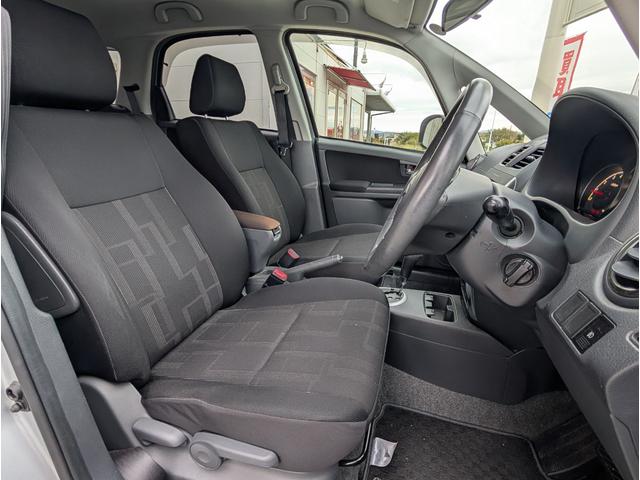 ＳＸ４ １．５ＸＧ　オーディオ／ＣＤ／ＭＤ／ＦＭ／ＡＭ・オートエアコン・ステアリングスイッチ・オートライト・ルーフレール・純正１６インチアルミホイール・スマートキー（9枚目）