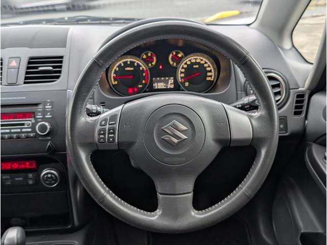 ＳＸ４ １．５ＸＧ　オーディオ／ＣＤ／ＭＤ／ＦＭ／ＡＭ・オートエアコン・ステアリングスイッチ・オートライト・ルーフレール・純正１６インチアルミホイール・スマートキー（29枚目）