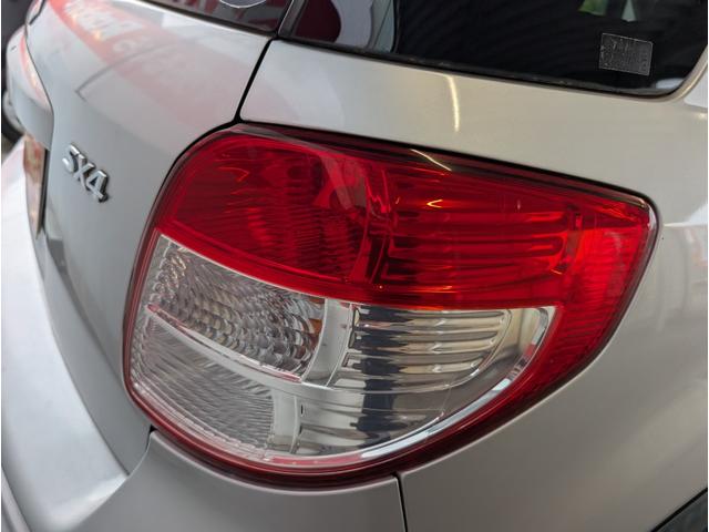 ＳＸ４ １．５ＸＧ　オーディオ／ＣＤ／ＭＤ／ＦＭ／ＡＭ・オートエアコン・ステアリングスイッチ・オートライト・ルーフレール・純正１６インチアルミホイール・スマートキー（50枚目）