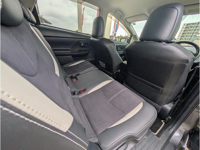 プリウスアルファ Sツーリングセレクション・G’s ナビゲーション/TV・バックカメラ・ETC・ステアリングスイッチ・オートライト・USBポート・スマートキー・G s18インチアルミホイール(12枚目)