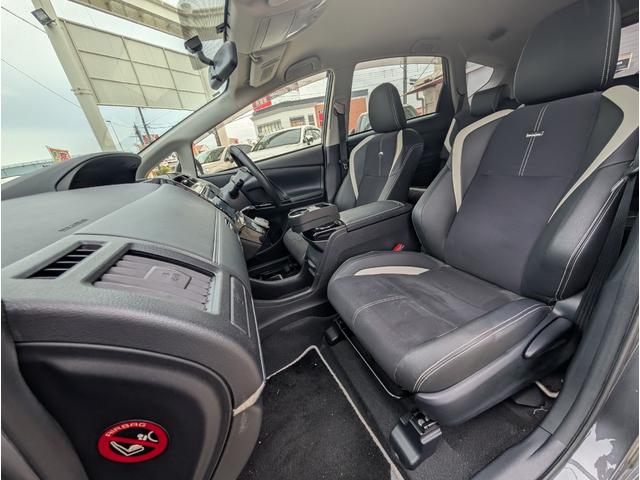 プリウスアルファ Sツーリングセレクション・G’s ナビゲーション/TV・バックカメラ・ETC・ステアリングスイッチ・オートライト・USBポート・スマートキー・G s18インチアルミホイール(16枚目)