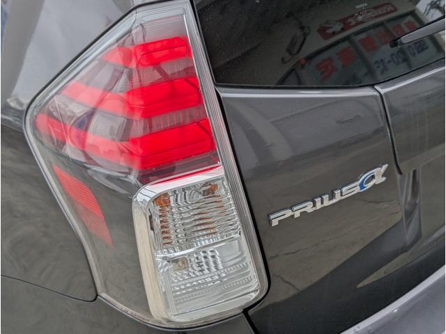 プリウスアルファ Sツーリングセレクション・G’s ナビゲーション/TV・バックカメラ・ETC・ステアリングスイッチ・オートライト・USBポート・スマートキー・G s18インチアルミホイール(35枚目)