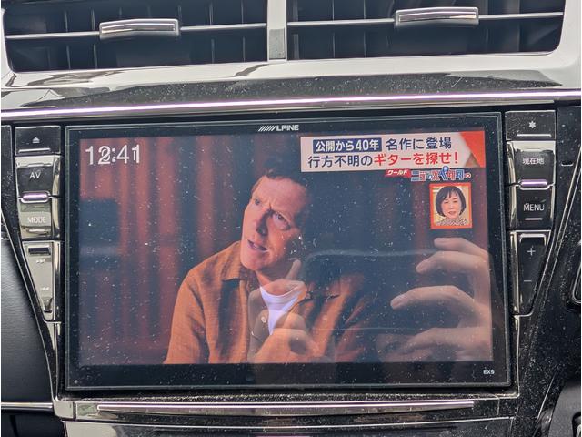 プリウスアルファ Sツーリングセレクション・G’s ナビゲーション/TV・バックカメラ・ETC・ステアリングスイッチ・オートライト・USBポート・スマートキー・G s18インチアルミホイール(44枚目)