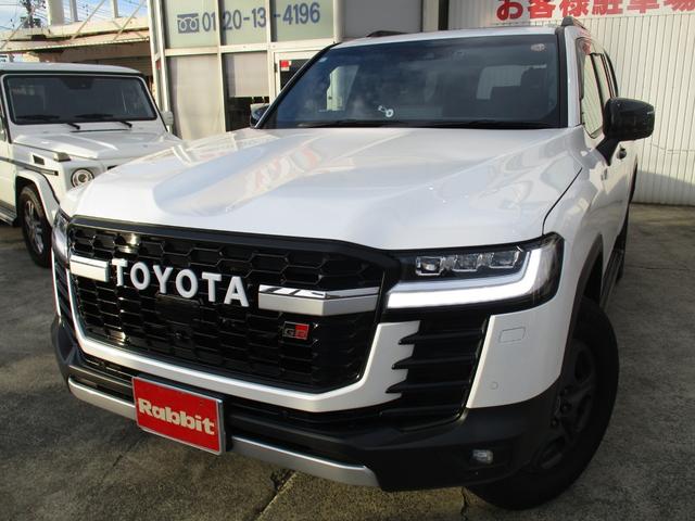 ランドクルーザー ＧＲスポーツ　メーカーナビ／ＴＶ／ＪＢＬプレミアムサウンド／パノラミックビューモニター・パワーバックドア・ＨＵＤ・ＢＳＭ・純正１８インチＡＷ・サンルーフ・ＧＲ専用ブラック＆レッドレザーシート・電動デフロック（8枚目）