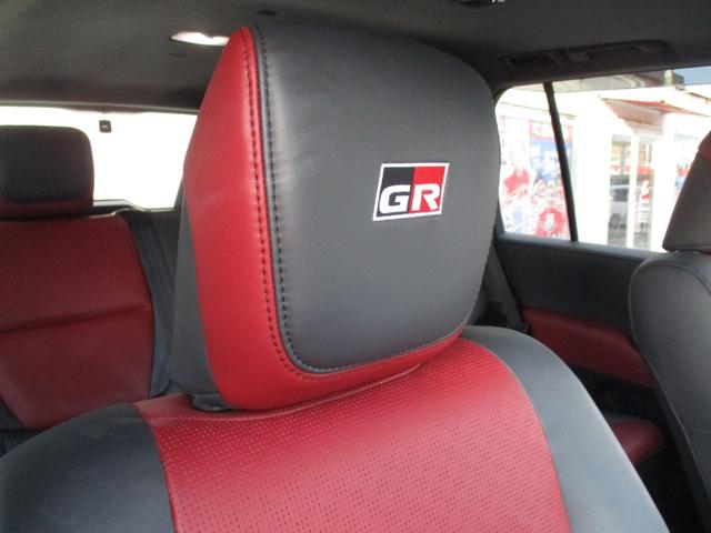 ランドクルーザー ＧＲスポーツ　メーカーナビ／ＴＶ／ＪＢＬプレミアムサウンド／パノラミックビューモニター・パワーバックドア・ＨＵＤ・ＢＳＭ・純正１８インチＡＷ・サンルーフ・ＧＲ専用ブラック＆レッドレザーシート・電動デフロック（32枚目）
