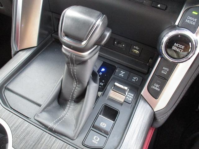 ランドクルーザー ＧＲスポーツ　メーカーナビ／ＴＶ／ＪＢＬプレミアムサウンド／パノラミックビューモニター・パワーバックドア・ＨＵＤ・ＢＳＭ・純正１８インチＡＷ・サンルーフ・ＧＲ専用ブラック＆レッドレザーシート・電動デフロック（51枚目）