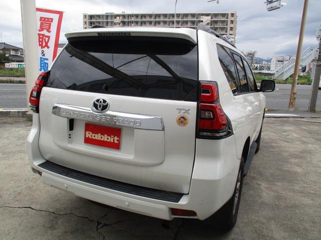 ランドクルーザープラド TX Lパッケージ ワンオーナー・パイオニア9型楽ナビ/TV/バックカメラ・サンルーフ・ベージュレザーシート・前席Pーシート・サードPシート・シートヒーター&ベンチレーター・純正17インチアルミ・ETC・セーフティセンス(20枚目)