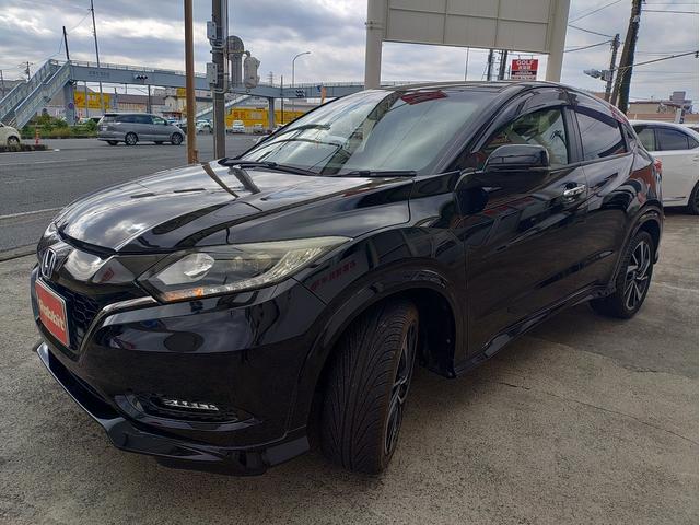 ヴェゼル RS・ホンダセンシング ナビゲーション/TV・ドライブレコーダー・ETC・バックカメラ・クルーズコントロール・ステアリングスイッチ・電子パーキング・革シート・純正18インチアルミホイール・運転席/助手席シートヒーター(8枚目)