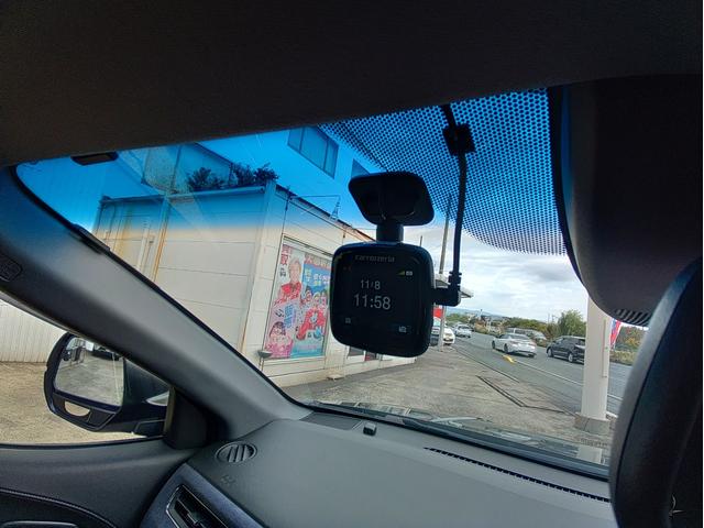 ヴェゼル RS・ホンダセンシング ナビゲーション/TV・ドライブレコーダー・ETC・バックカメラ・クルーズコントロール・ステアリングスイッチ・電子パーキング・革シート・純正18インチアルミホイール・運転席/助手席シートヒーター(58枚目)