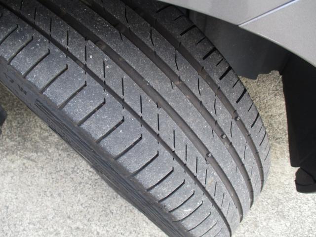 スイフトスポーツ ベースグレード ワンオーナー・ケンウッドナビ/TV/バックカメラ・デュアルセンサーブレーキサポート・純正17インチアルミ・LEDヘッドライト・フォグランプ・運転席シートヒーター・ETC・プッシュスタート・スマートキー(12枚目)