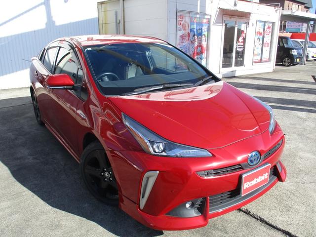 プリウス Sツーリングセレクション ワンオーナー・純正ナビ/TV/バックカメラ・レザーシート・純正エアロ・純正17インチアルミ・前後ソナー・前席シートヒーター・2カメラドラレコ・ETC・セーフティセンス・LEDヘッドライト(3枚目)