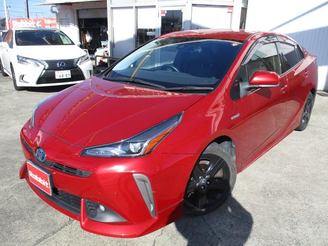 プリウス Sツーリングセレクション ワンオーナー・純正ナビ/TV/バックカメラ・レザーシート・純正エアロ・純正17インチアルミ・前後ソナー・前席シートヒーター・2カメラドラレコ・ETC・セーフティセンス・LEDヘッドライト(10枚目)