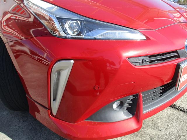 プリウス Sツーリングセレクション ワンオーナー・純正ナビ/TV/バックカメラ・レザーシート・純正エアロ・純正17インチアルミ・前後ソナー・前席シートヒーター・2カメラドラレコ・ETC・セーフティセンス・LEDヘッドライト(12枚目)