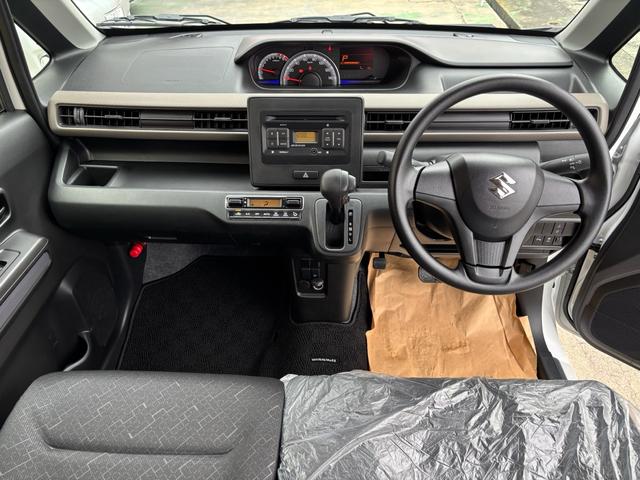 ワゴンＲ ＦＸ　届出済未使用車　衝突衝突軽減ブレーキサポート　フロアマット　サイドバイザー　シートヒーター付き　クリソナ　電動ミラー　運転席助手席エアバック　キーレスエントリーシステム　スマートキー２個（17枚目）