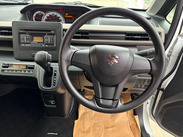 ワゴンＲ ＦＸ　届出済未使用車　衝突衝突軽減ブレーキサポート　フロアマット　サイドバイザー　シートヒーター付き　クリソナ　電動ミラー　運転席助手席エアバック　キーレスエントリーシステム　スマートキー２個（18枚目）