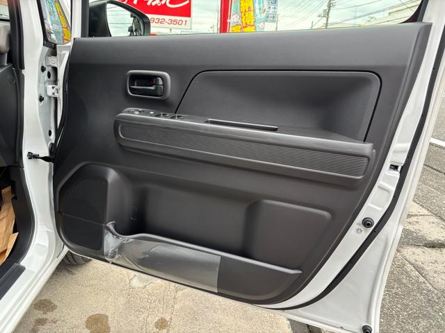 ワゴンＲ ＦＸ　届出済未使用車　衝突衝突軽減ブレーキサポート　フロアマット　サイドバイザー　シートヒーター付き　クリソナ　電動ミラー　運転席助手席エアバック　キーレスエントリーシステム　スマートキー２個（37枚目）