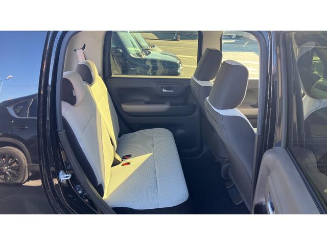 同乗者の乗り心地は座席の快適さで決まります！大事な人を乗せるからこそ、こだわりたい部分ですね！