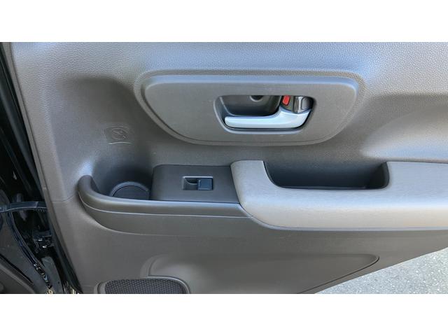 パワーウィンドウ付き♪運転席で全部の窓を開閉することが可能！！快適にドライブをお楽しみいただけます☆