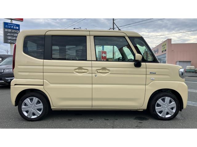 スペーシア ハイブリッドＧ　衝突被害軽減システム（スズキセーフティサポート）　両側スライドドア　クリアランスソナー　ＬＥＤヘッドランプ　スマートキー　ＣＶＴ　プッシュスタート　オートエアコン　盗難防止システム　衝突安全ボディ（27枚目）