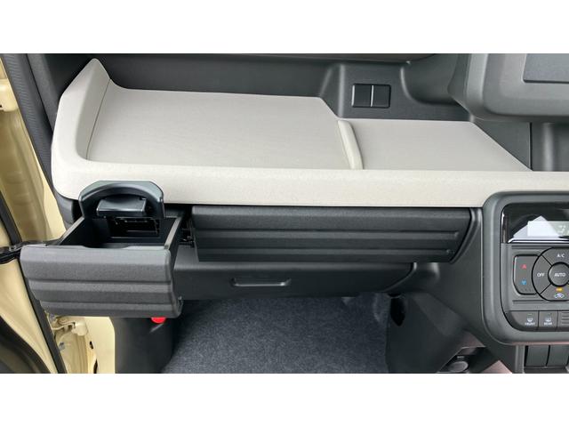 スペーシア ハイブリッドＧ　衝突被害軽減システム（スズキセーフティサポート）　両側スライドドア　クリアランスソナー　ＬＥＤヘッドランプ　スマートキー　ＣＶＴ　プッシュスタート　オートエアコン　盗難防止システム　衝突安全ボディ（68枚目）