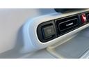 USB電源ソケット完備!乗車中も携帯電話の充電が可能です☆
