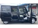 天井が高く開放感のある車内で乗り降りもラクチン♪