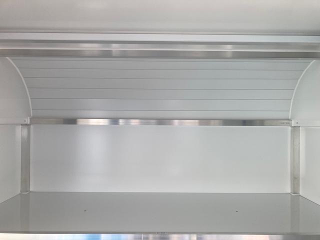 　キッチンカー　移動販売車　ホシザキ製冷凍冷蔵庫　室内エアコン　２口シンク　木製カウンター　ＬＥＤライト　換気扇　給排水タンク　サブバッテリー　コンセント(40枚目)