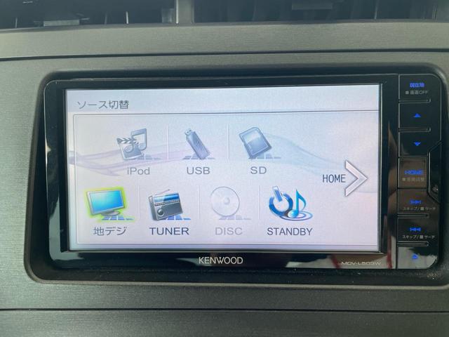 プリウス Ｇツーリングセレクション　ナビ　フルセグ　ＥＴＣ　バックカメラ　オートクルーズコントロール　スマートキー　プッシュスタート　エアコン　パワステ　パワーウィンドウ（10枚目）