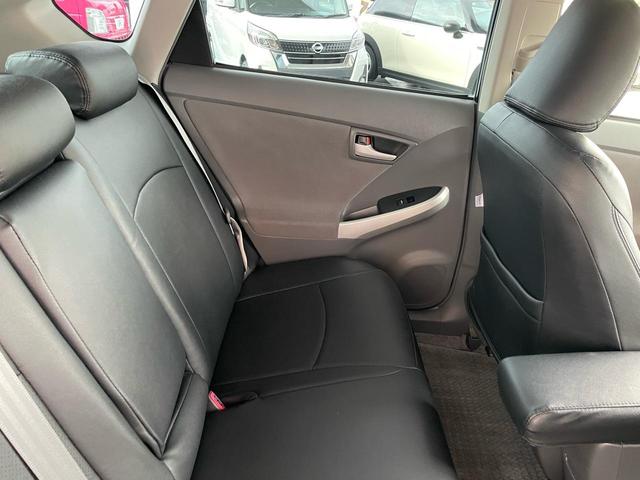 プリウス Ｇツーリングセレクション　ナビ　フルセグ　ＥＴＣ　バックカメラ　オートクルーズコントロール　スマートキー　プッシュスタート　エアコン　パワステ　パワーウィンドウ（35枚目）