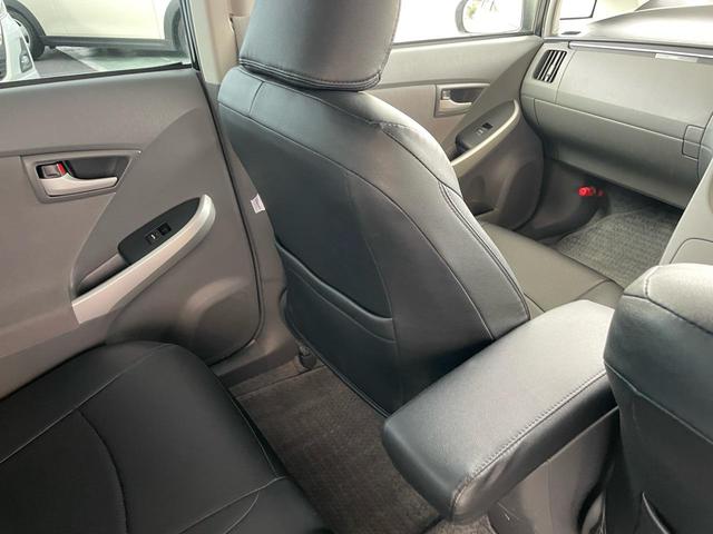 プリウス Ｇツーリングセレクション　ナビ　フルセグ　ＥＴＣ　バックカメラ　オートクルーズコントロール　スマートキー　プッシュスタート　エアコン　パワステ　パワーウィンドウ（38枚目）