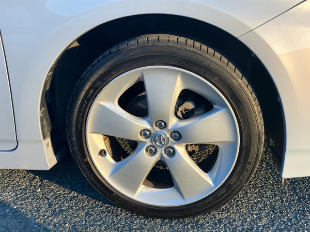 プリウス Ｇツーリングセレクション　ナビ　フルセグ　ＥＴＣ　バックカメラ　オートクルーズコントロール　スマートキー　プッシュスタート　エアコン　パワステ　パワーウィンドウ（49枚目）