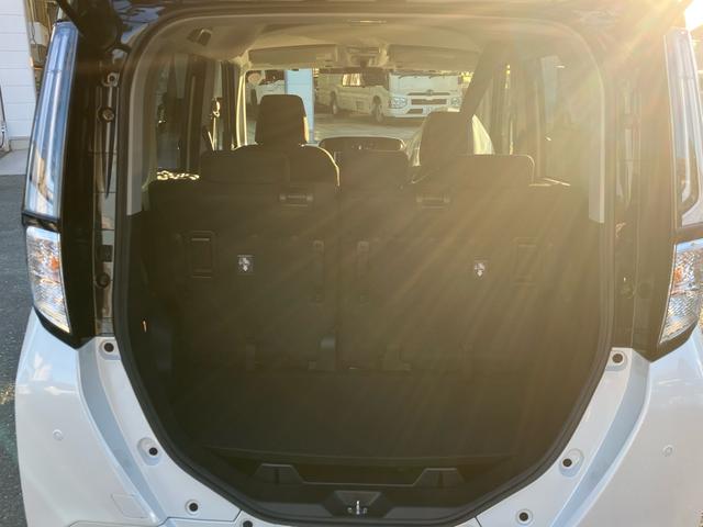 ルーミー カスタムＧ－Ｔ　両側電動ドア　純正ＳＤナビ　バックカメラ　スマートアシスト　レーダークルーズ　禁煙車　ＬＥＤヘッドライト　ビルトインＥＴＣ　オートエアコン　純正１５インチアルミ　Ｂｌｕｅｔｏｏｔｈ　ＣＤ（21枚目）