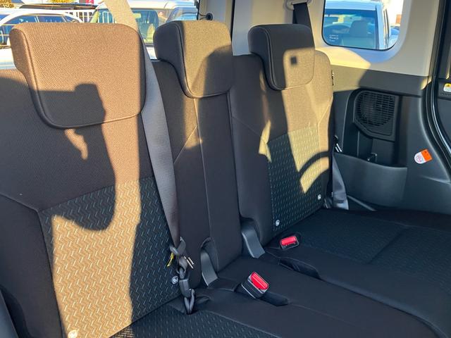 ルーミー カスタムＧ－Ｔ　両側電動ドア　純正ＳＤナビ　バックカメラ　スマートアシスト　レーダークルーズ　禁煙車　ＬＥＤヘッドライト　ビルトインＥＴＣ　オートエアコン　純正１５インチアルミ　Ｂｌｕｅｔｏｏｔｈ　ＣＤ（60枚目）