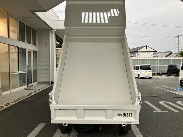 ハイゼットトラック 多目的ダンプ　電動モーター式　３方開　４ＷＤ　登録済未使用車　禁煙車　エアコンクーラー　ＣＶＴ　パート４ＷＤ　スマートアシスト　極東開発製　電動モーター式ダンプ　スーパーデフロック　前後ソナー　ＬＥＤ荷台作業灯（27枚目）